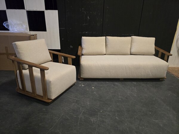 AVH-Collectie Showroommodel Milano stoel bank loungeset 2 delig teakhout AVH-Collectie Showroommodel Milano stoel bank loungeset 2 delig teakhout