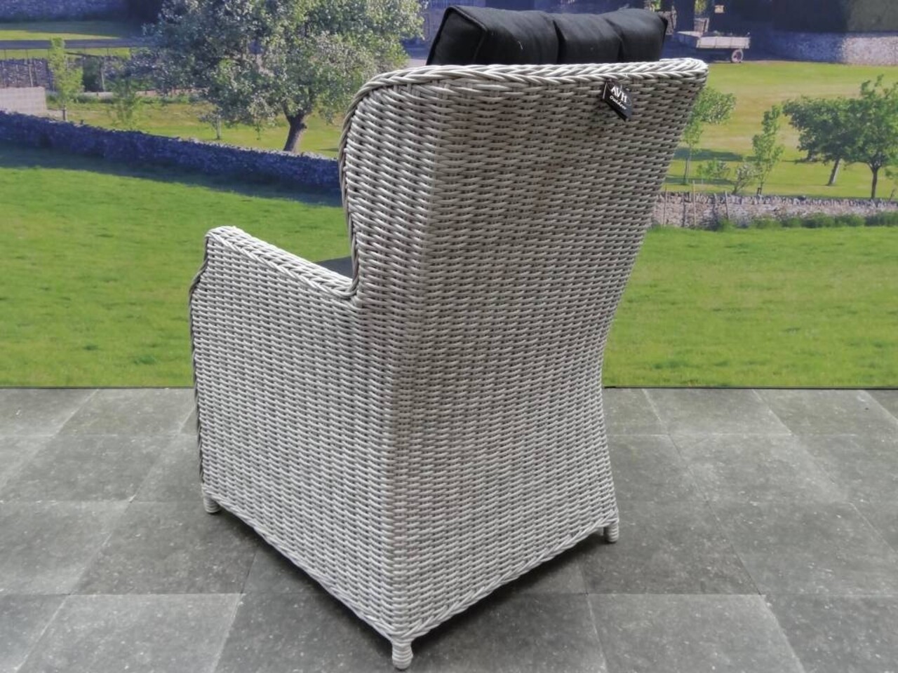 AVH-Collectie Showroommodel Ibiza XL stoel-bank loungeset 4-delig verstelbaar wit-grijs AVH-Collectie Showroommodel Ibiza XL stoel-bank loungeset 4-delig verstelbaar wit-grijs