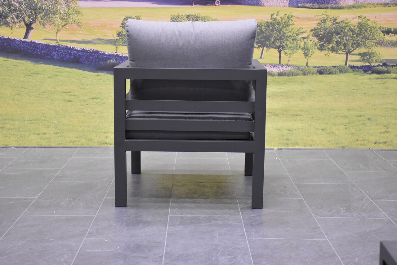 AVH-Collectie Fabri lounge tuinstoel aluminium antraciet AVH-Collectie Fabri lounge tuinstoel aluminium antraciet