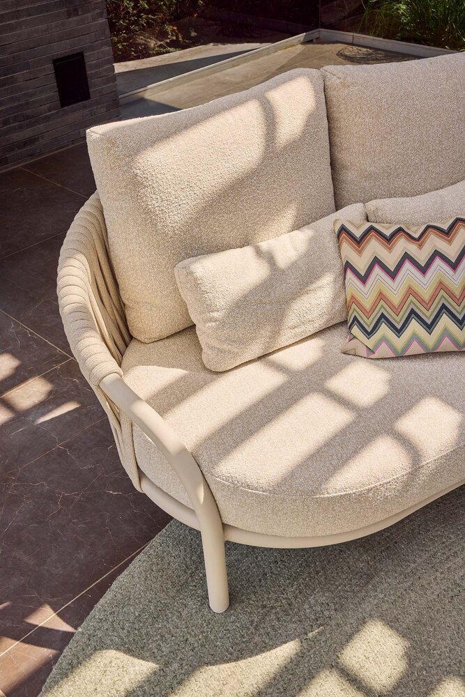 SUNS Feroli high dining hoek loungeset 4 delig Camel sand | Misty rope | Beachy bouclé SUNS