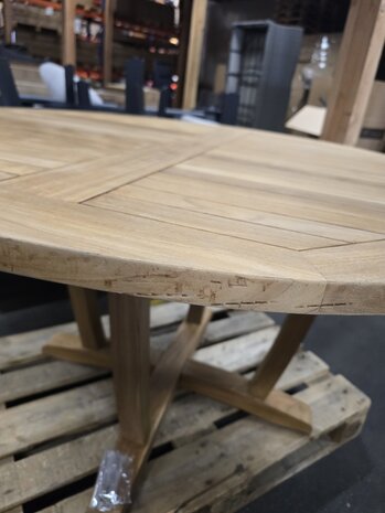 AVH-Collectie Showroommodel Legand dining tuintafel 140 cm rond teak