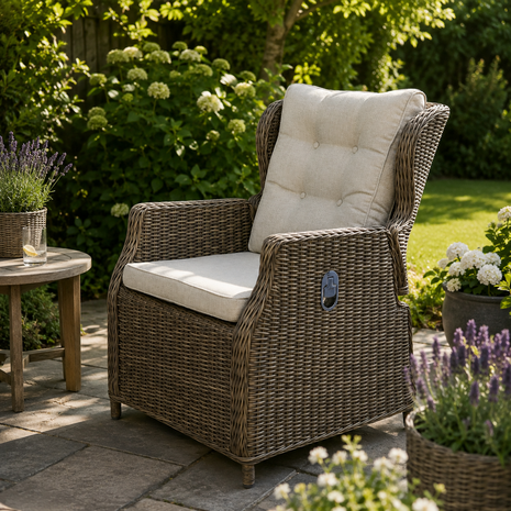 AVH-Collectie Ibiza dining tuinstoel verstelbaar bruin wicker | naturel mixed weave kussens AVH-Collectie Ibiza dining tuinstoel verstelbaar bruin wicker | naturel mixed weave kussens