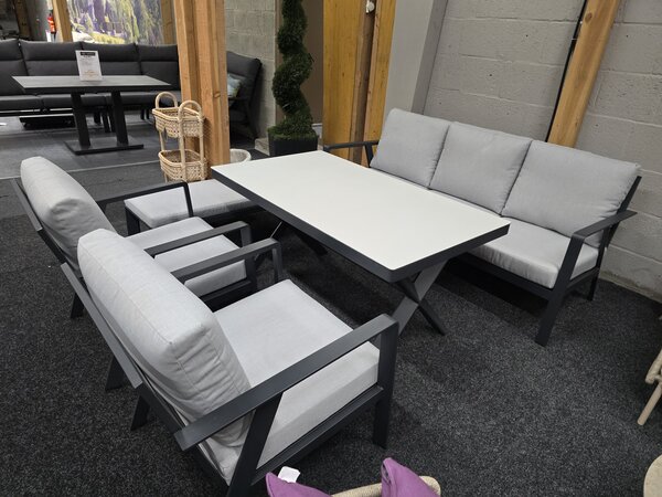 AVH-Collectie Showroommodel Jamaica stoel bank dining loungeset 5 delig aluminium antraciet AVH-Collectie Showroommodel Jamaica stoel bank dining loungeset 5 delig aluminium antraciet