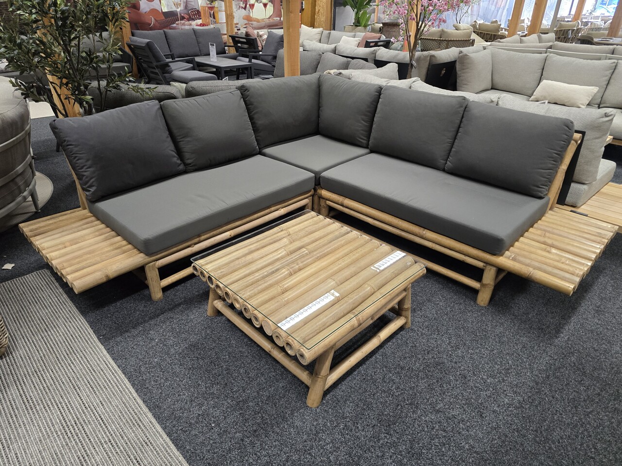 AVH-Collectie Showroommodel Piton hoek loungeset 4 delig bamboe AVH-Collectie Showroommodel Piton hoek loungeset 4 delig bamboe