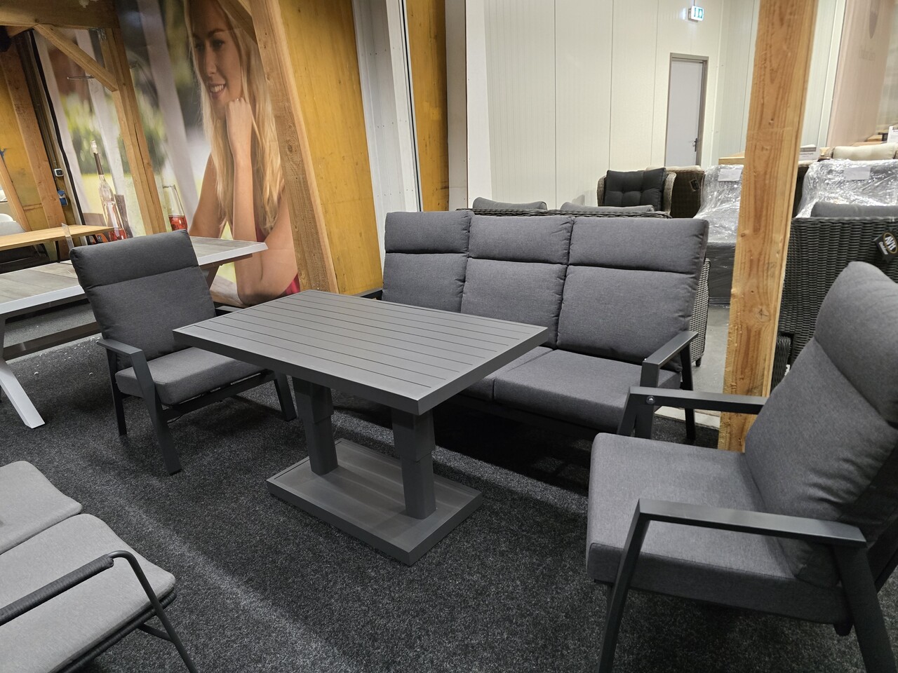 AVH-Collectie Showroommodel Vegas stoel bank loungeset 4 delig verstelbaar antraciet aluminium