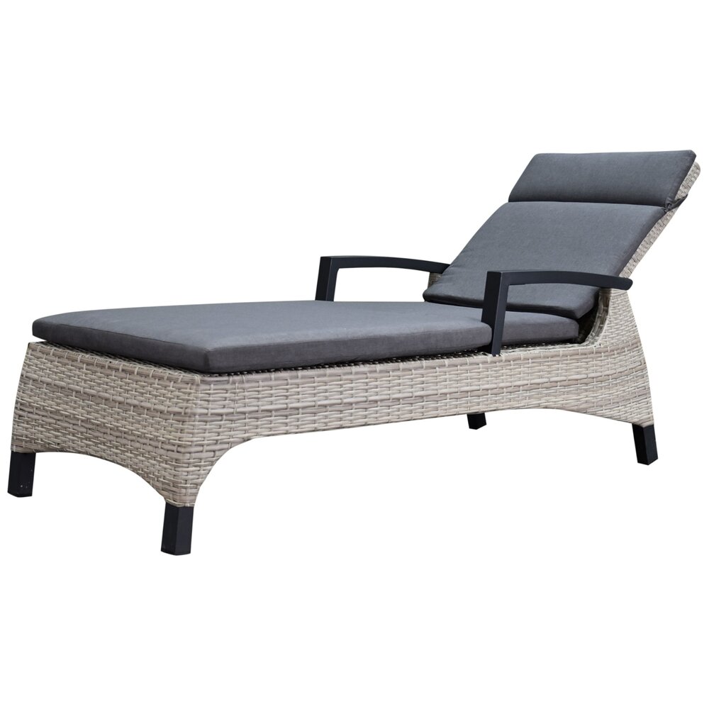 AVH-Collectie Showroommodel 1 x Dallas ligbed 162x70xH101 cm grijs wicker AVH-Collectie Showroommodel 1 x Dallas ligbed 162x70xH101 cm grijs wicker