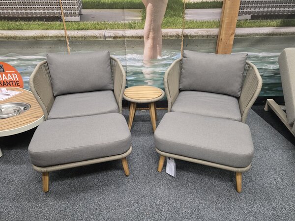 AVH-Collectie Showroommodel Volterra lounge balkonset 5-delig licht bruin wicker AVH-Collectie Showroommodel Volterra lounge balkonset 5-delig licht bruin wicker