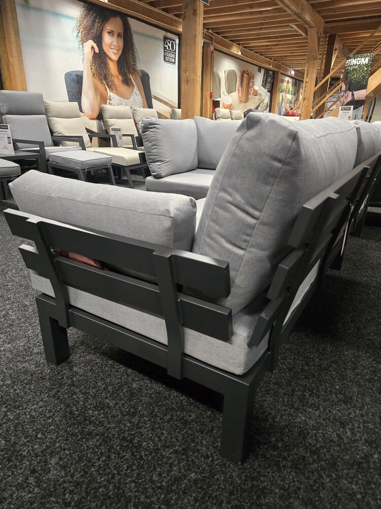 SUNS Showroommodel SUNS Vita hoek loungeset 3 delig verstelbaar wased grey / matt royal grey SUNS Showroommodel SUNS Vita hoek loungeset 3 delig verstelbaar wased grey / matt royal grey