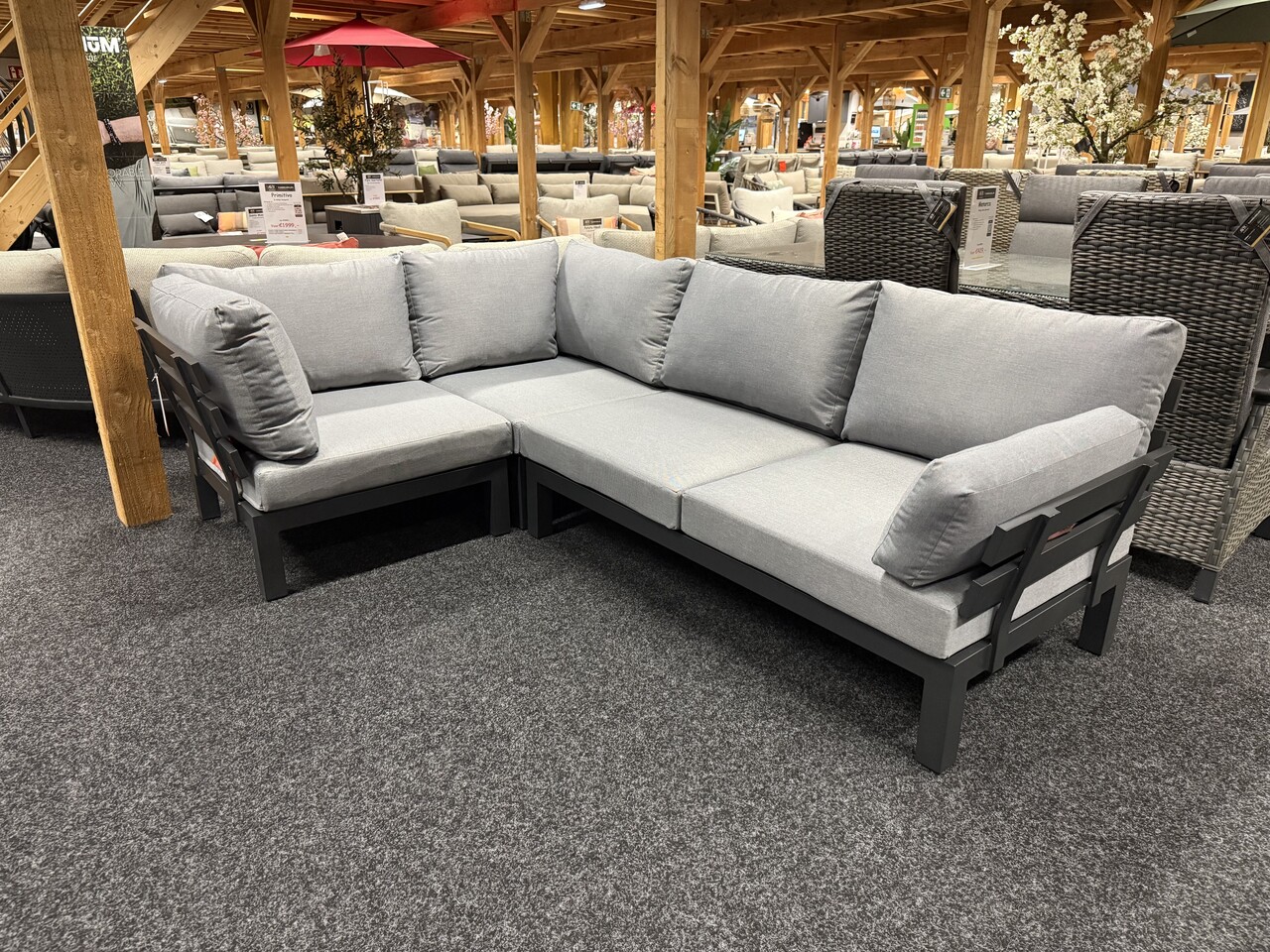 SUNS Showroommodel SUNS Vita hoek loungeset 3 delig verstelbaar wased grey / matt royal grey SUNS Showroommodel SUNS Vita hoek loungeset 3 delig verstelbaar wased grey / matt royal grey