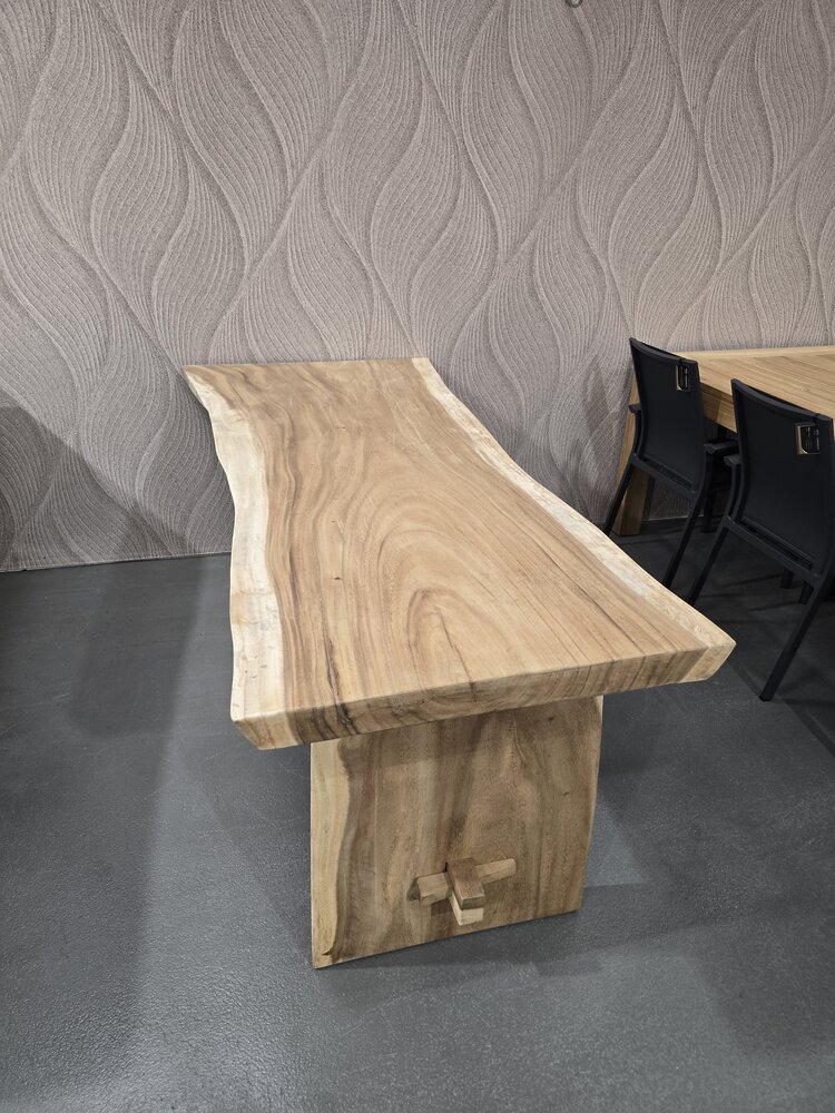 AVH-Collectie Showroommodel Boomstamtafel 200x70-80xH77,5 cm - bladdikte 6 cm