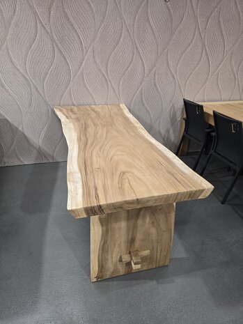 AVH-Collectie Showroommodel Boomstamtafel 200x70-80xH77,5 cm - bladdikte 6 cm