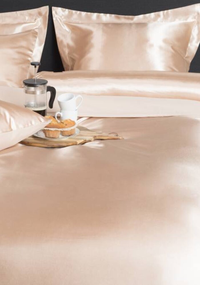 Duvet Cover Satijn Uni Taupe Ambianzz Bedding B V