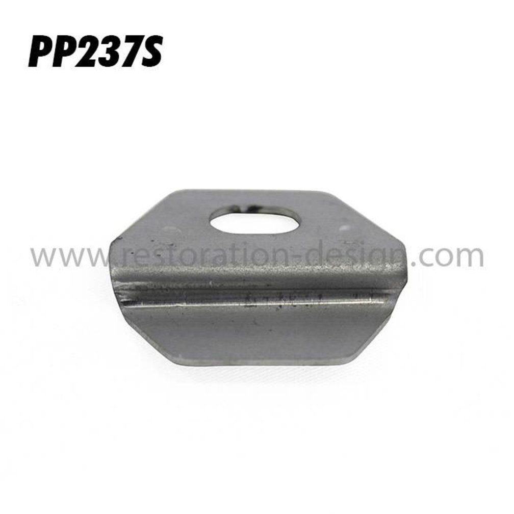 Interior Retaining Clip (1965-68)