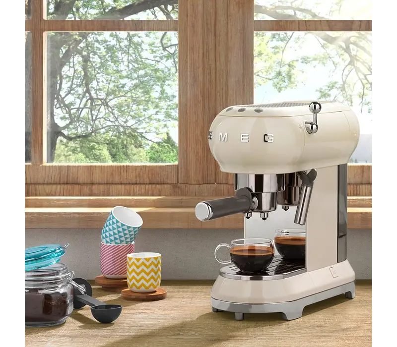 ECF02CREU crème NU € 50,- CASHBACK