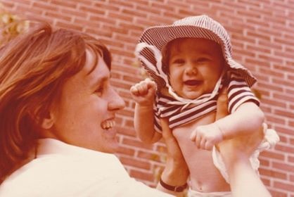 Ann verloor haar mama op 41 jarige leeftijd, een leven onverwacht en plots weg gerukt uit de warmte van een gezin met 3 kinderen.