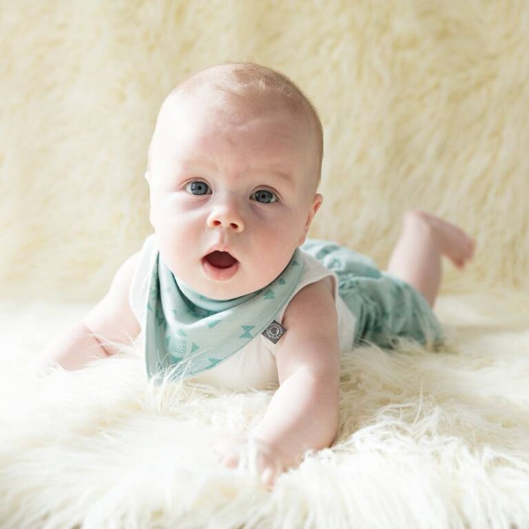 tinymoon Nya Nyo mint / folded closure short