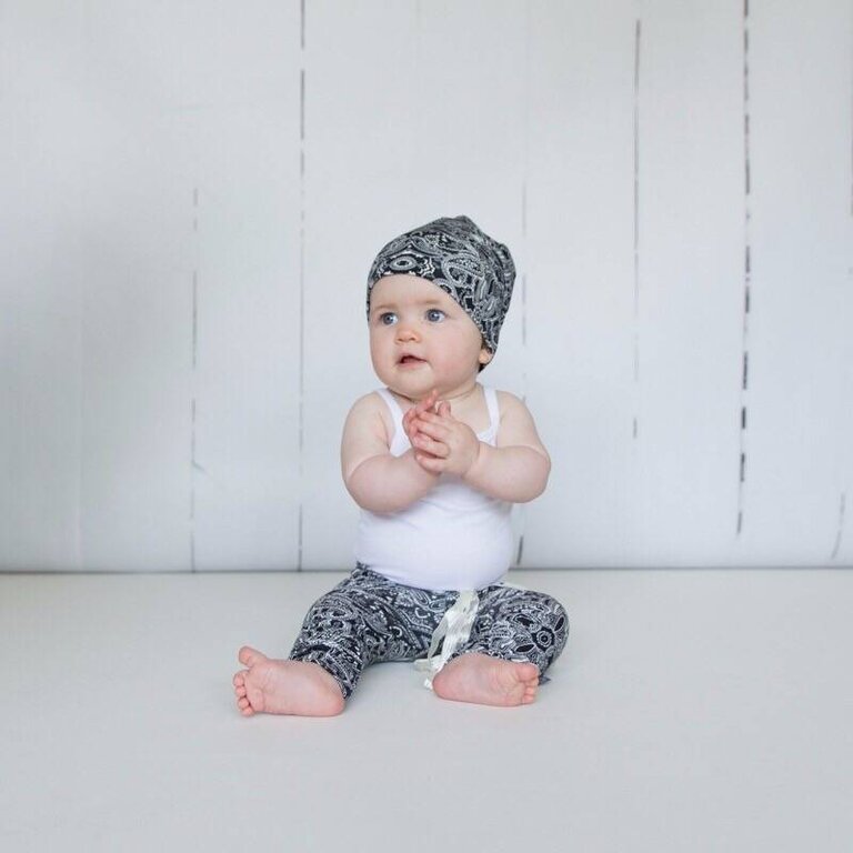 tinymoon Perfect Paisley / newborn beanie / mutsje