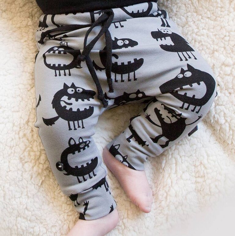 tinymoon Monster Mania / drop crotch
