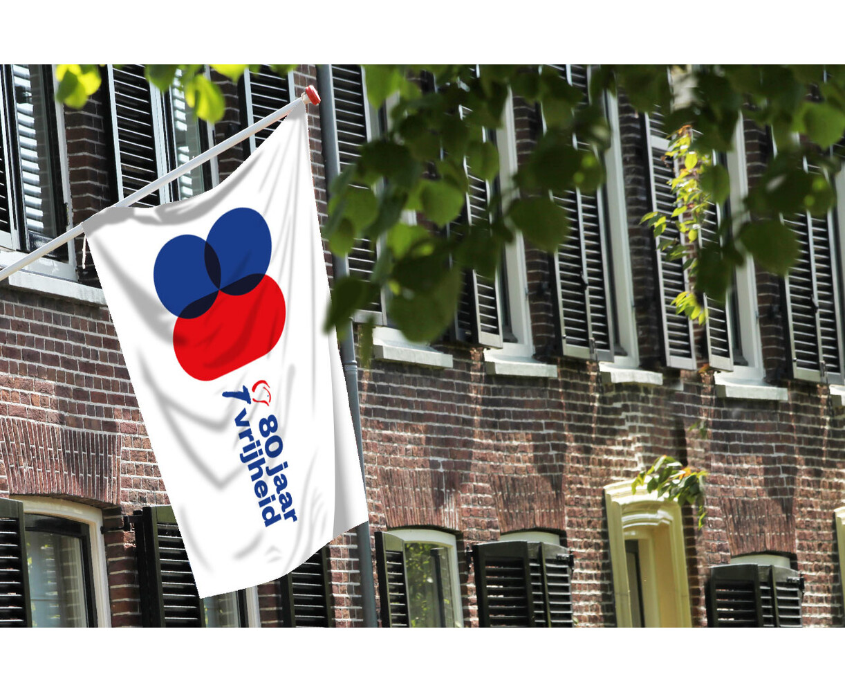 Bevrijdingsvlag - 80 jaar vrijheid Bevrijdingsvlag - 80 jaar vrijheid