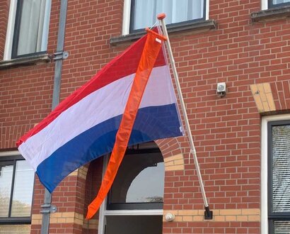 Waarom hangt de vlag uit vandaag?