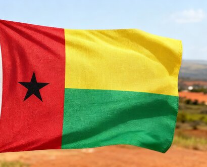 De vlag van Guinee-Bissau