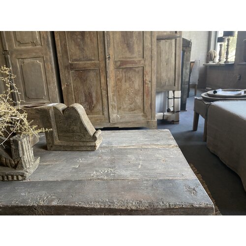 Aura Peeperkorn Old Farm coffeetable 120 x 70 cm 