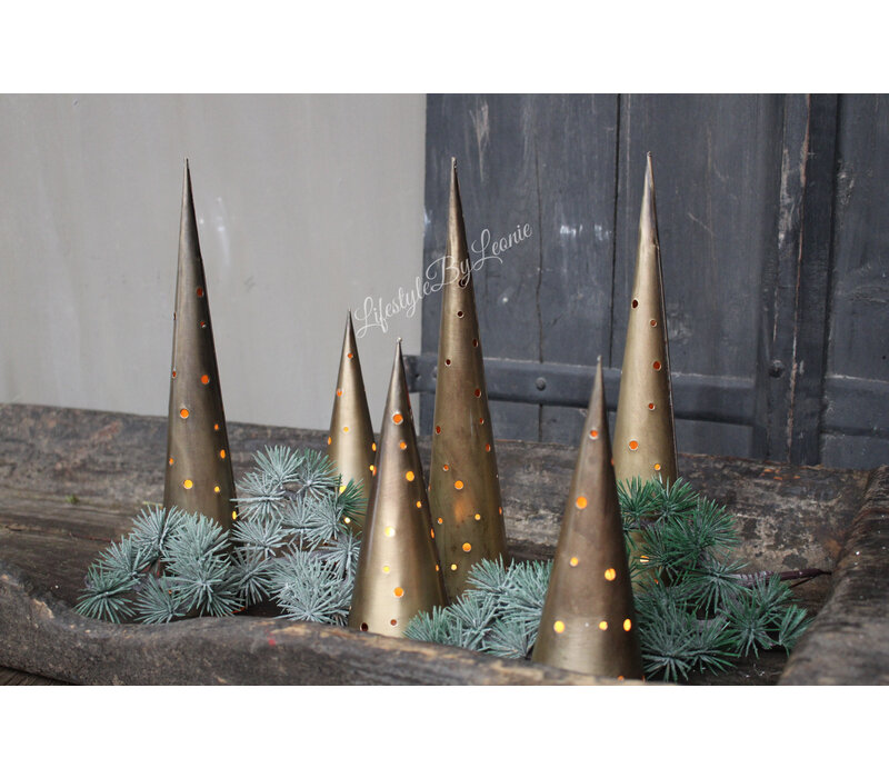 Metalen tree cone Brons 28 cm