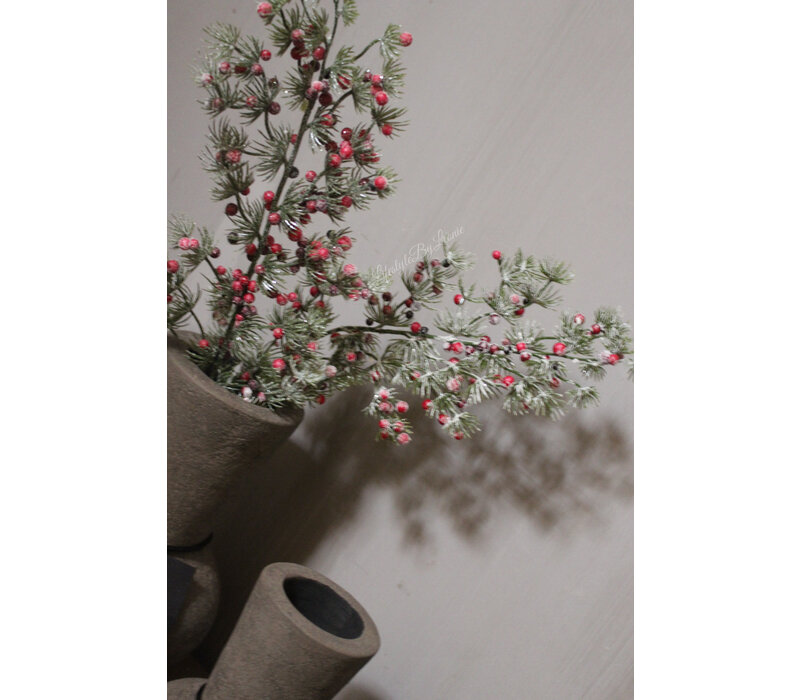 Namaak Japanse pine snowy / berry 48 cm