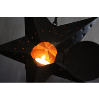 Sobere hangende zwarte waxinelichthouder ster 42 cm