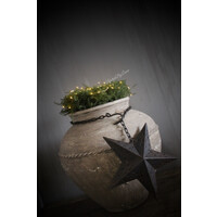 Sobere hangende zwarte waxinelichthouder ster 29 cm