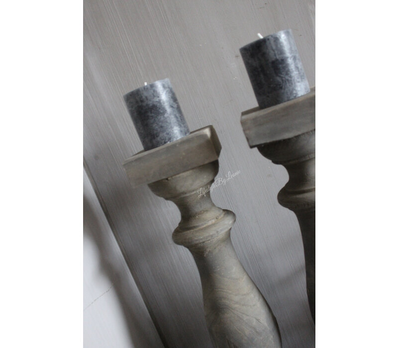 Baluster kandelaar Riley grey wash vierkant 50 x 12 cm