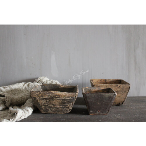 Authentiek oud rijstbakje 