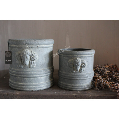 Brynxz ronde stenen pot met ram Majestic 17 cm 