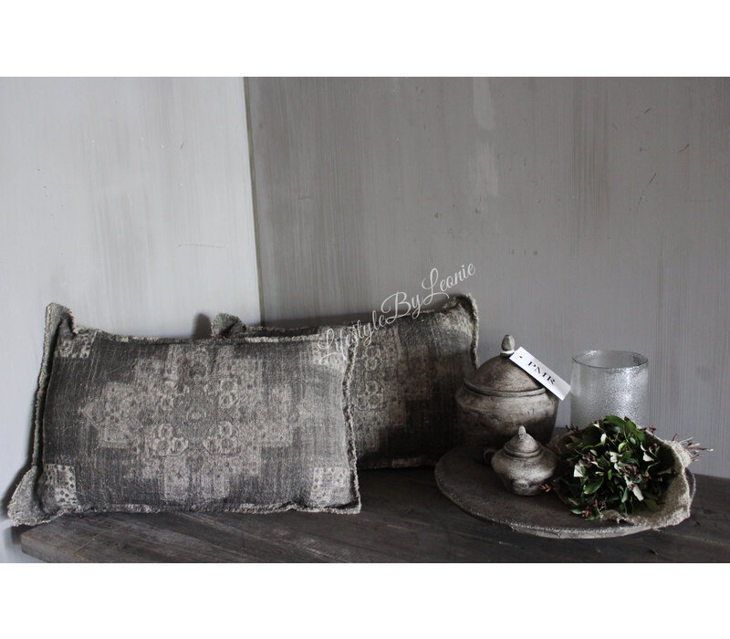 Shabby kussen met kelim opdruk Black 45 x 25 cm
