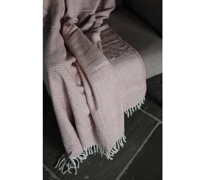 SILT woondeken / plaid Amsterdam light pink