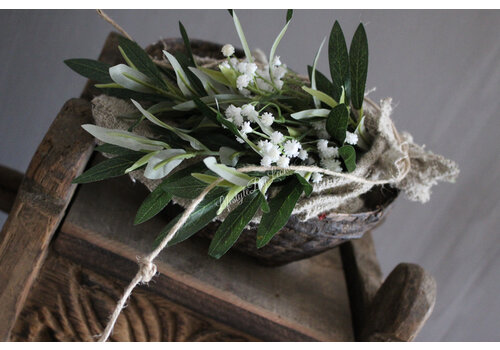 Namaak toefje olijf / gipskruid in shabby doek