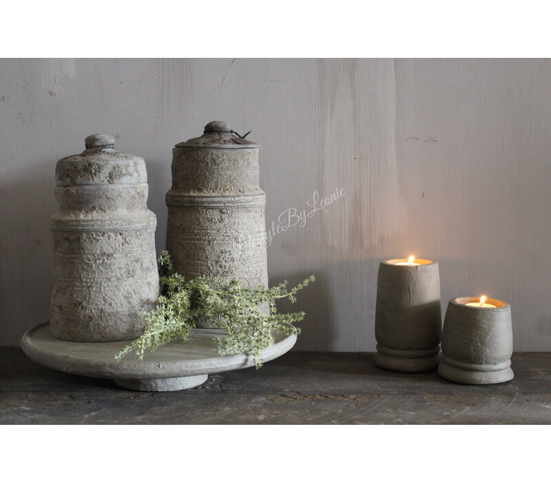 Stenen plateau op voet Organic grey 34 x 6 cm