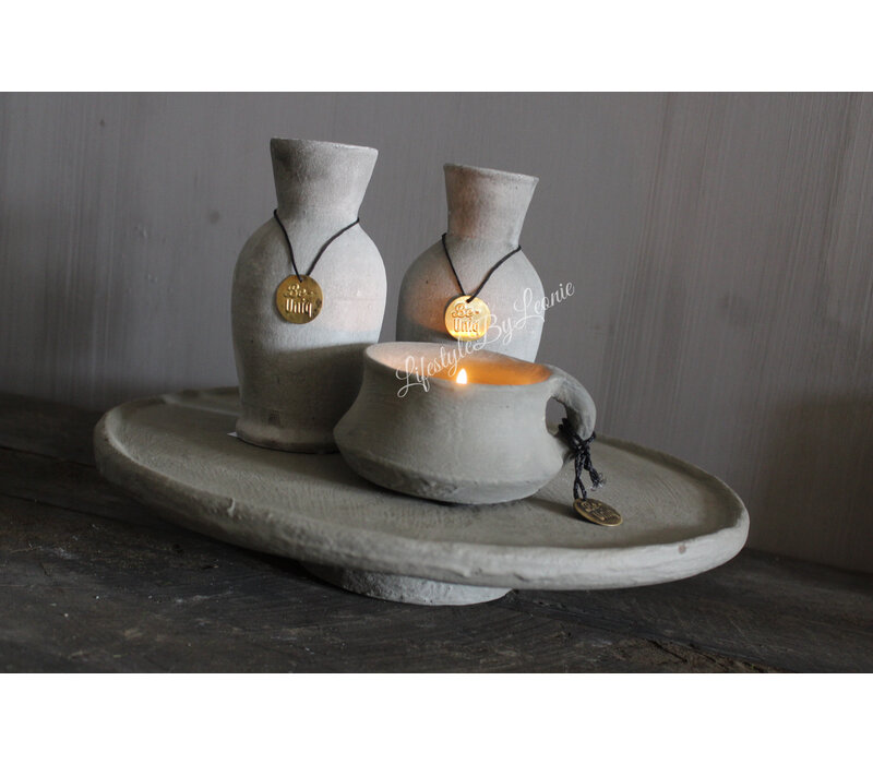 Stenen plateau op voet Organic grey 34 x 6 cm