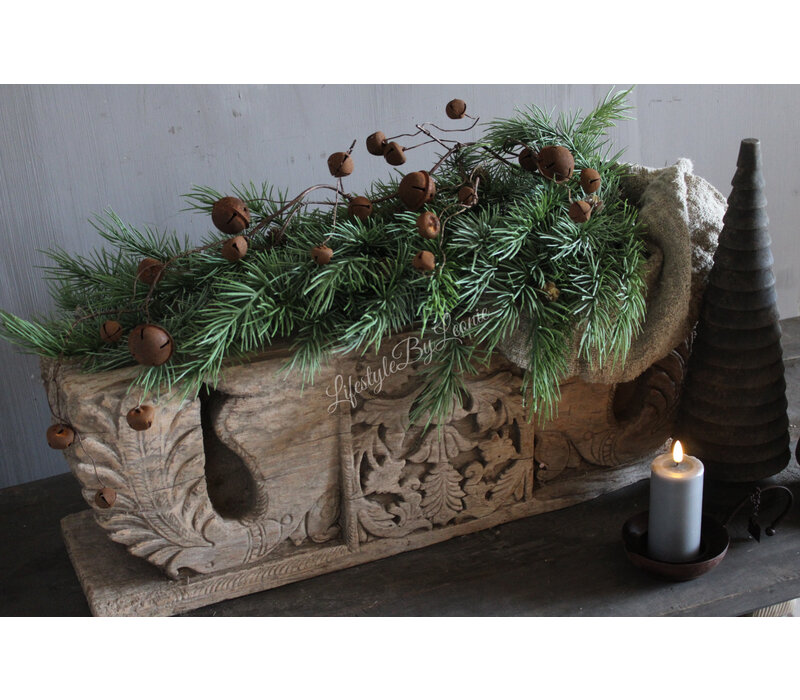 Roestige kerstbellen aan tak 80 cm