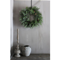 Namaak cedar krans met dennenappeltjes 75 cm