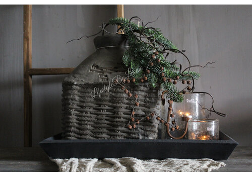 Roestige ster met belletjes 25 cm