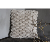 Fluffy kussen bolletjes Pumice stone 45 cm