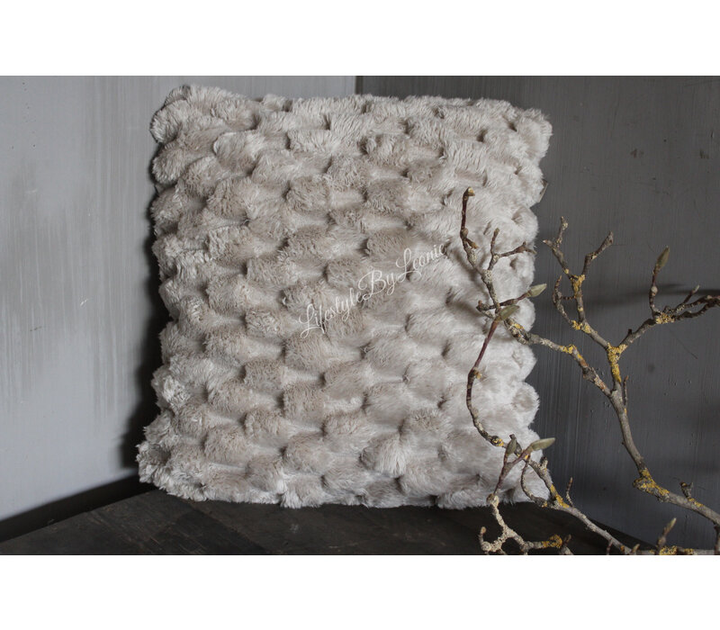Fluffy kussen bolletjes Pumice stone 45 cm