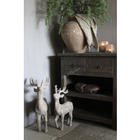 Stenen staande hert Orion L