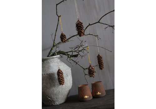 Roestige dennenappel hanger 14 cm