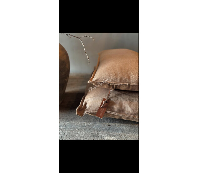 Aura Peeperkorn kussen Chestnut 40x60cm