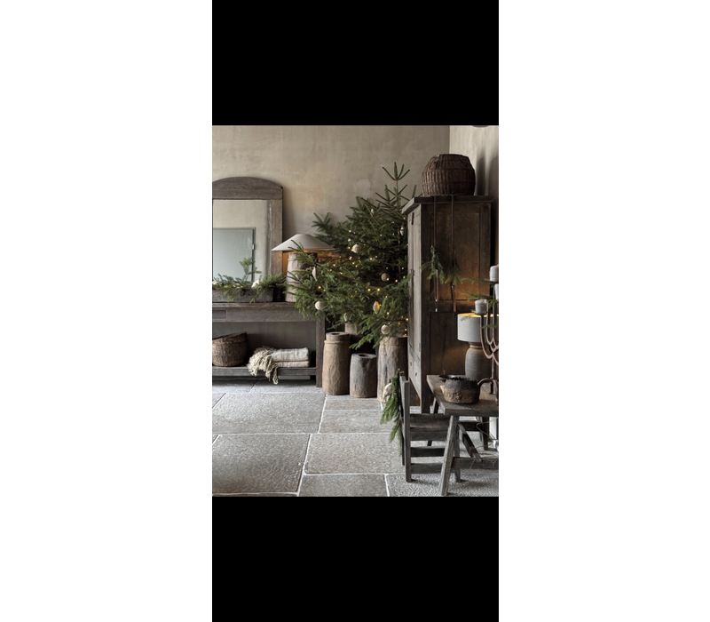 Aura Peeperkorn grote unieke houten vijzel pot