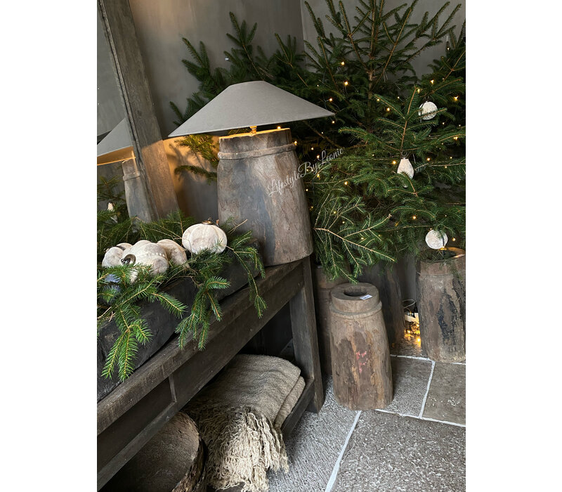 Aura Peeperkorn grote unieke houten vijzel pot