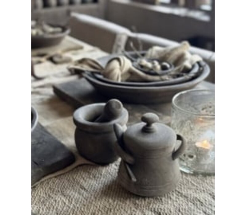 Aura Peeperkorn houten vijzelpotje met stamper