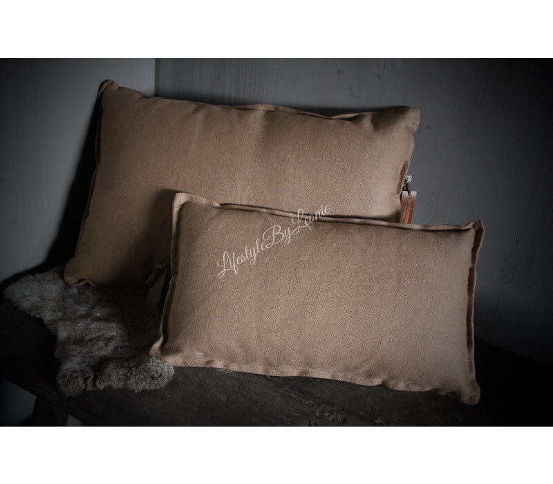 Aura Peeperkorn kussen Chestnut 40 x 60 cm